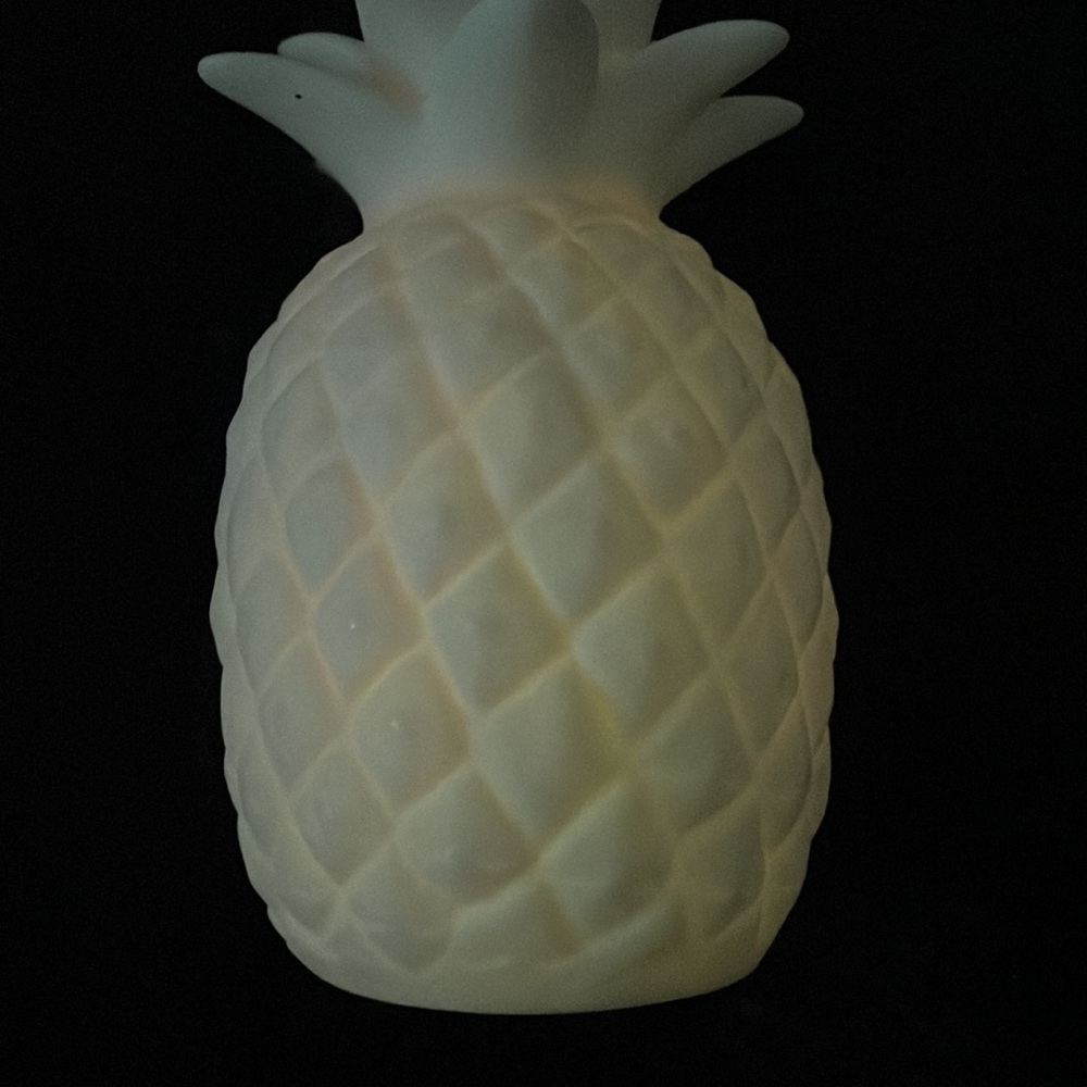 Color changing pineapple - Picture 6 of 6
